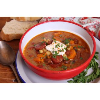 03.26. (Csütörtök) - Leves - Csülkös bableves